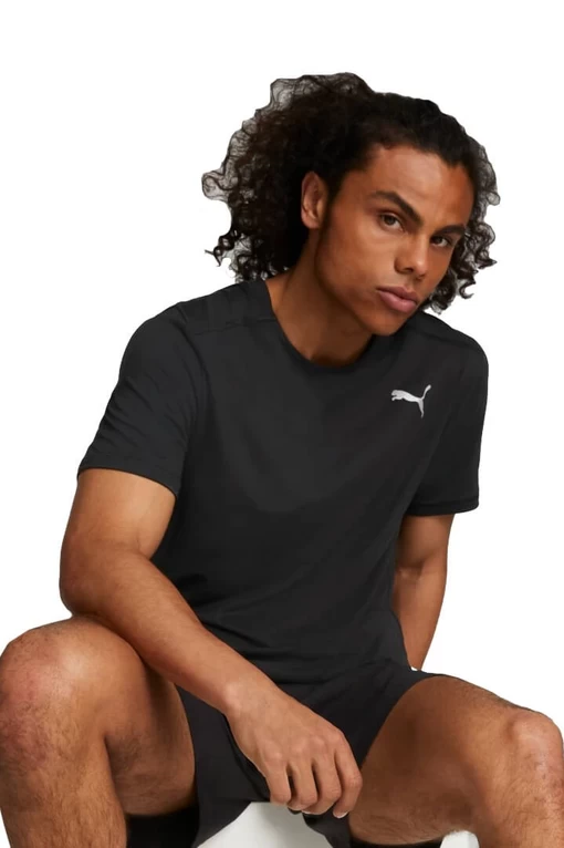Футболка мужская Puma RUN CLOUDSPUN TEE M черного цвета