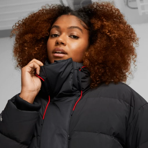 Куртка жіноча Puma Ferrari Style Parka Jkt Wmn чорного кольору