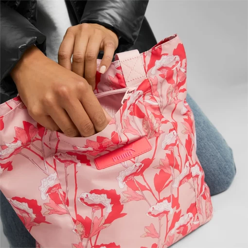 Сумка женская Puma Core Pop Shopper розового  цвета
