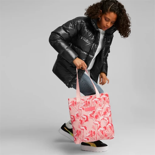 Сумка женская Puma Core Pop Shopper розового  цвета