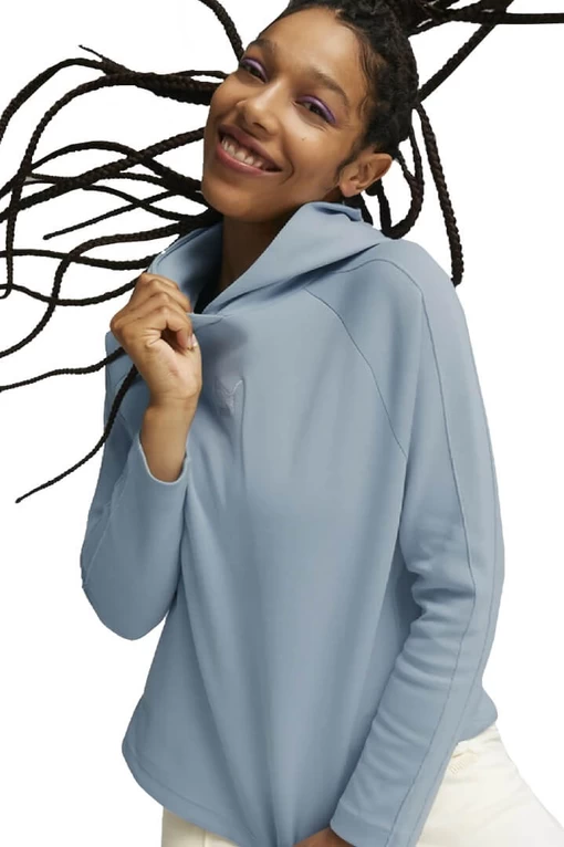 Свитер женский Puma T7 Relaxed Hoodie голубого цвета