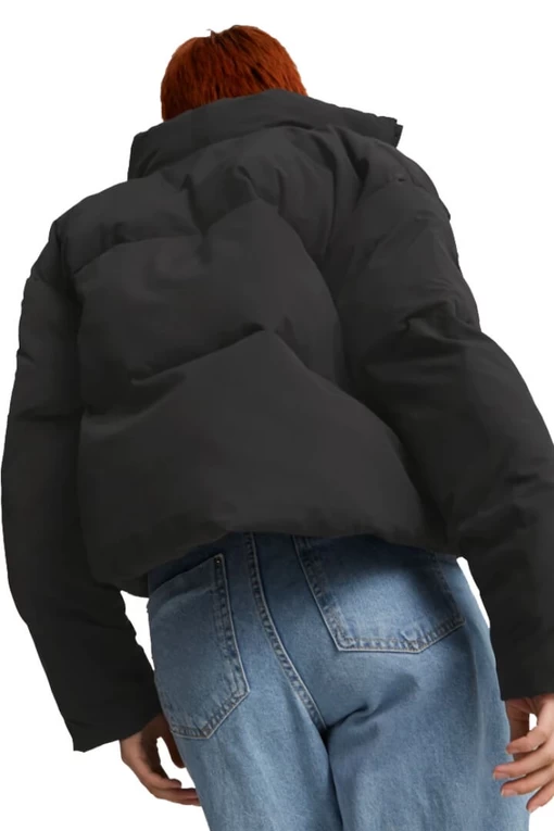 Пуховик жіночий Puma Classics Oversized Puffer чорного кольору