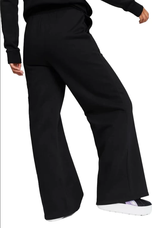 Спортивные штаны женские Puma ESS+ Embroidery Wide Pants черного цвета