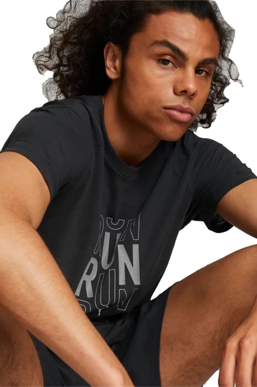 Футболка мужская Puma RUN LOGO SS TEE M черного цвета