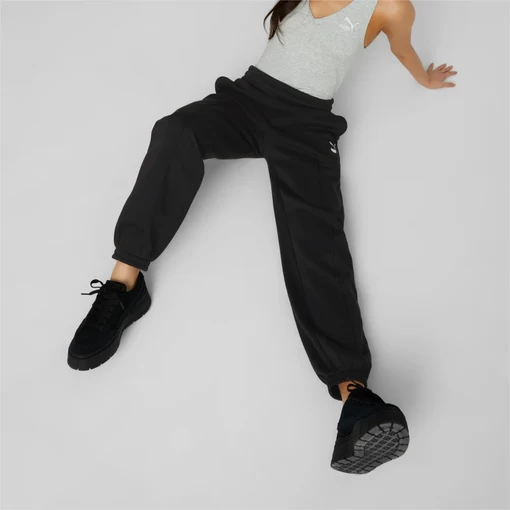 Спортивные штаны женские Puma Classics Sweatpants черного цвета (67175101)