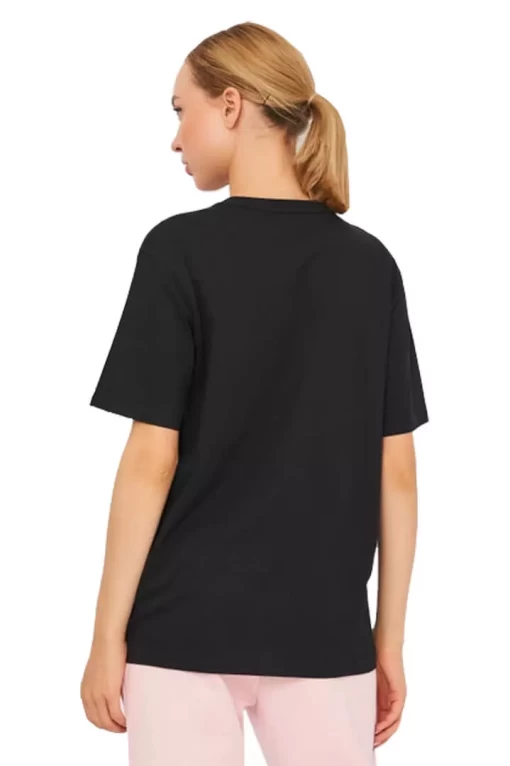 Футболка женская Puma ESS Logo Boyfriend Tee черного цвета