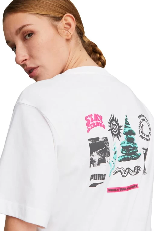 Футболка женская Puma DOWNTOWN Relaxed Graphic Tee белого цвета