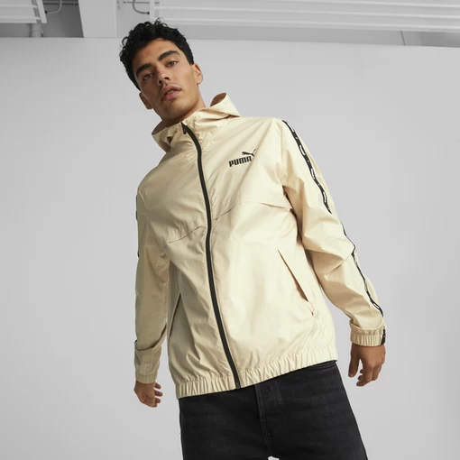 Ветровка мужская Puma ESS+ TAPE Windbreaker бежевого цвета