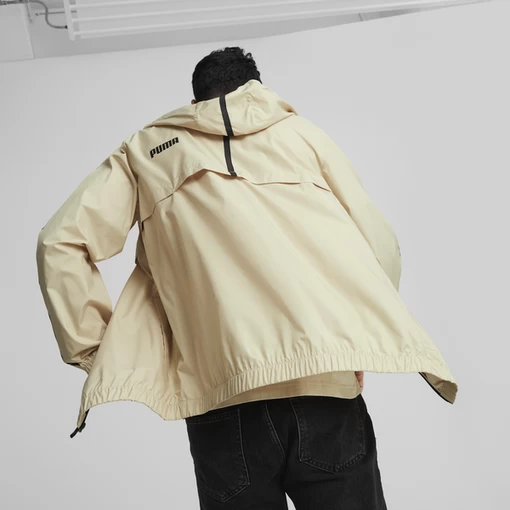Ветровка мужская Puma ESS+ TAPE Windbreaker бежевого цвета