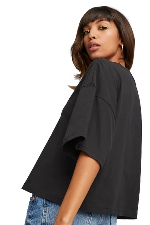 Футболка женская Puma CLASSICS Oversized Tee черного цвета