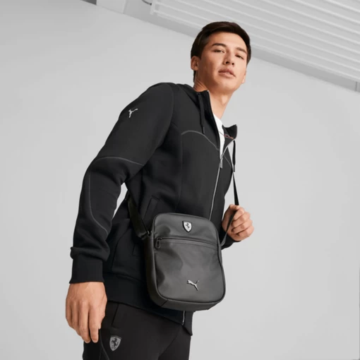 Сумка мужская-женская Puma Ferrari SPTWR Style Portable черного цвета