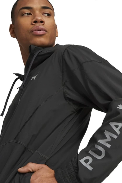 Куртка спортивная мужская Puma FIT WOVEN JACKET черного цвета