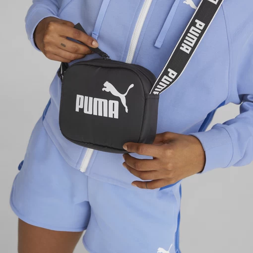 Сумка женская Puma Core Base Cross Body Bag черного цвета