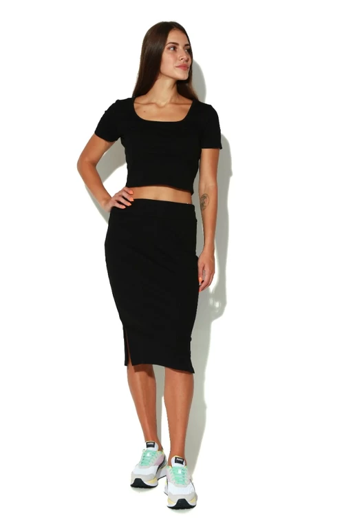 Юбка Classics Ribbed Midi Skirt черного цвета