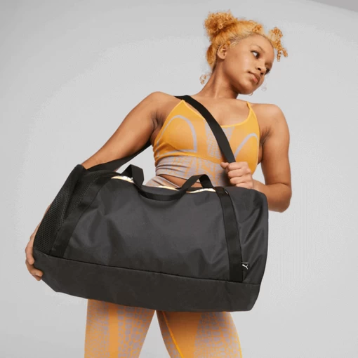 Сумка жіноча Puma AT ESS Barrel Bag чорного кольору 07962901