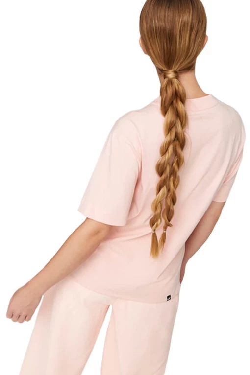 Футболка женская Puma HER Tee розового цвета