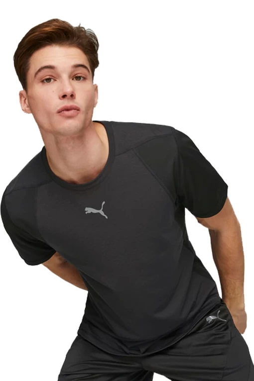 Футболка чоловіча Puma Engineered for Strength Tee чорного кольору