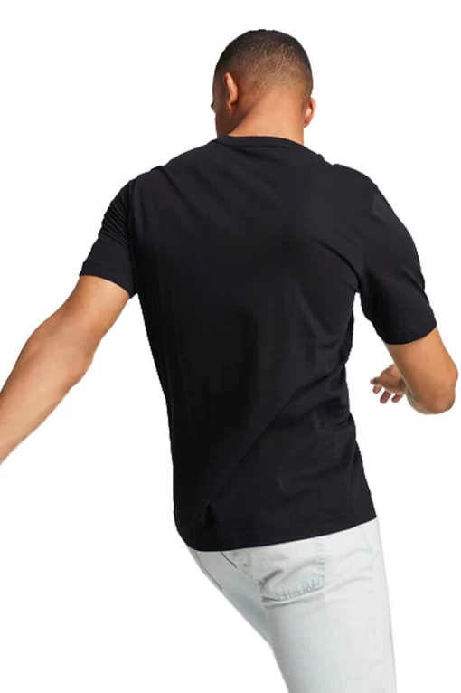 Футболка мужская Puma ESS ELEVATED Tee черного цвета