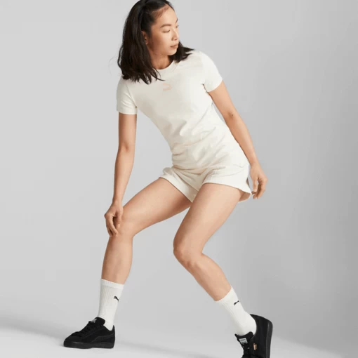 Спортивные шорты женские Puma CLASSICS PINTUCK SHORTS белого цвета