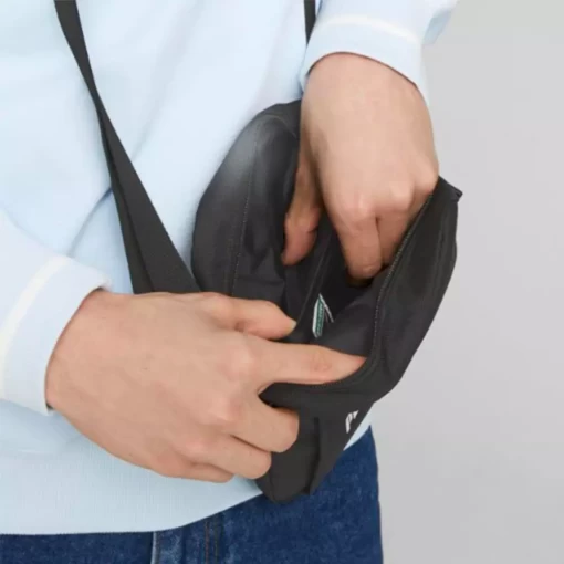 Сумка мужская Puma Classics Archive Portable черного цвета