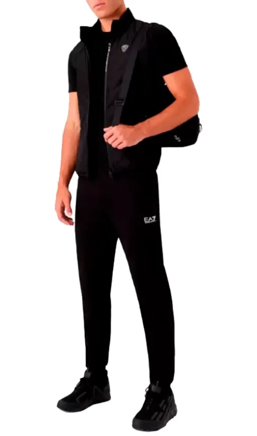 Жилетка чоловіча спортивна EA7 Emporio Armani Down Waistcoat чорного кольору