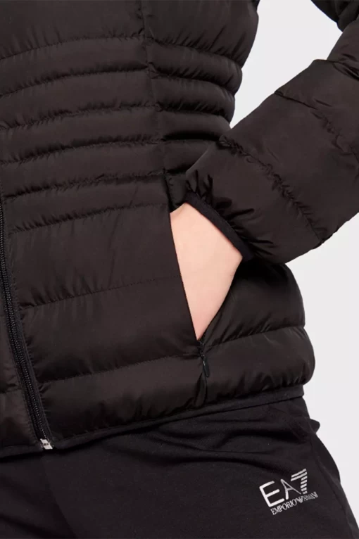 Куртка спортивна жіноча EA7 Emporio Armani Bomber Jacket чорного кольору