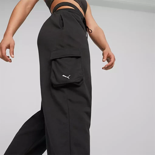 Спортивные брюки женские Puma Fit Move Jogger черного цвета 52386901