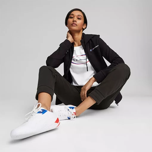 Куртка спортивная женская Puma BMW MMS WMN HDD Sweat Jacket черного цвета 62136101