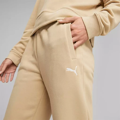 Спортивний костюм жіночий Puma Loungewear Suit TR бежевого кольору