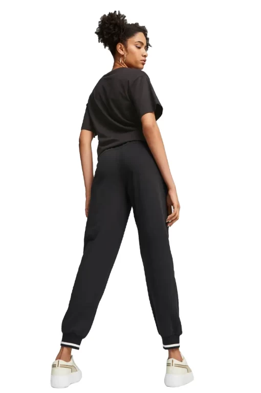 Спортивные брюки женские Puma Squad Sweatpants черного цвета