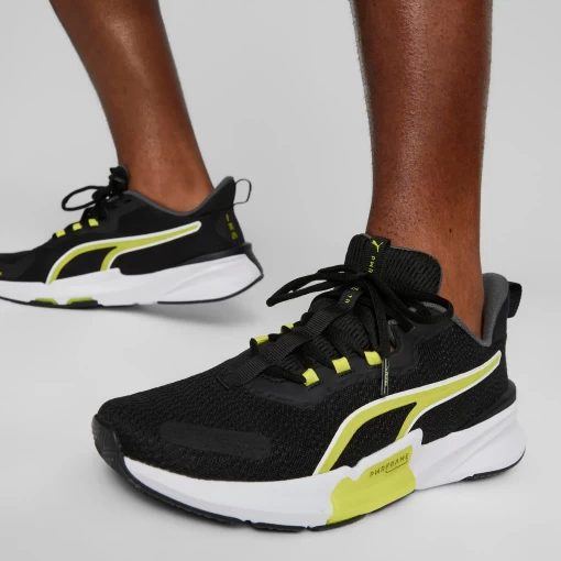 Кроссовки мужские-женские Puma Pwrframe TR 2 черно-белого цвета