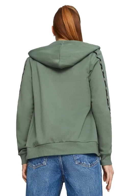 Худи женское Puma ESS Tape Full-Zip Hoodie эвкалиптового цвета