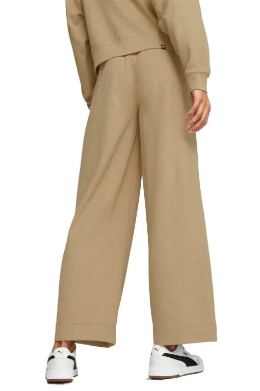 Спортивные брюки женские Puma Her Straight Pants песочного цвета