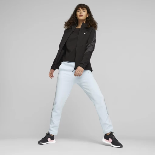 Худи женское Puma Evostripe Full-Zip Hoodie черного цвета
