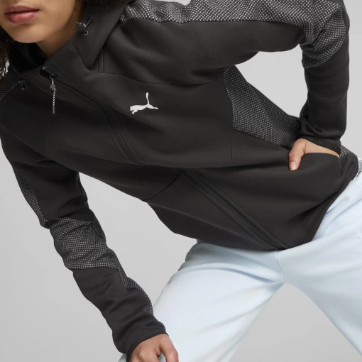 Худи женское Puma Evostripe Full-Zip Hoodie черного цвета