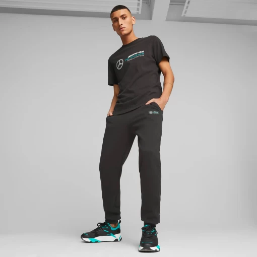 Спортивные брюки мужские Puma MAPF1 ESS Fleece Pants черного цвета
