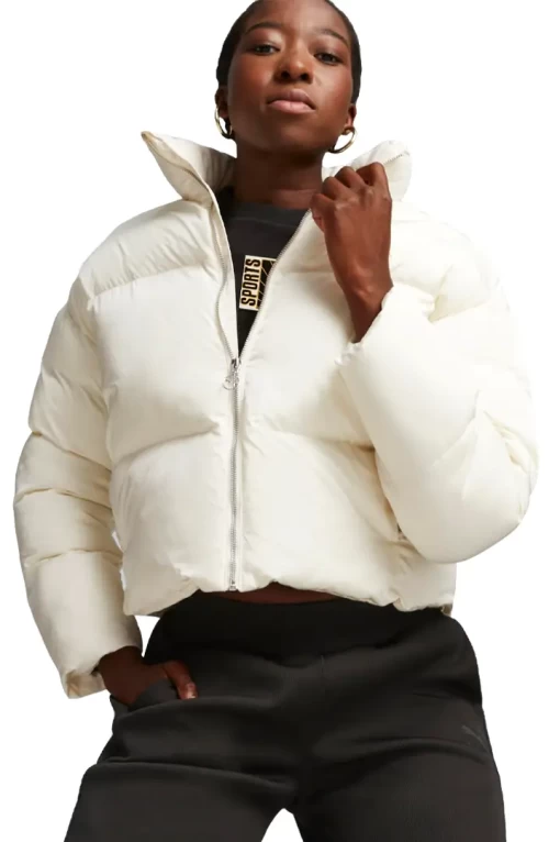 Куртка женская Puma Classics Oversized Puffer бело-молочного цвета