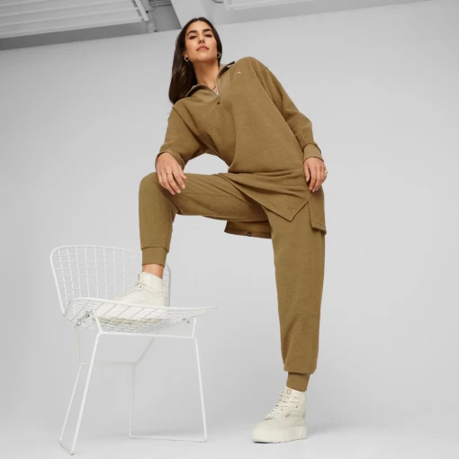 Спортивные брюки женские Puma Her Winterized Pants светло-коричневого цвета