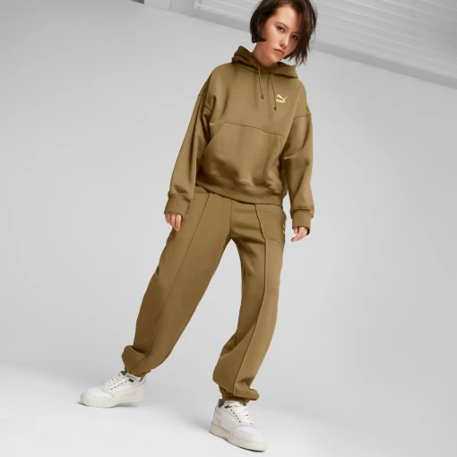 Спортивные брюки женские Puma Classics Sweatpants светло-коричневого цвета