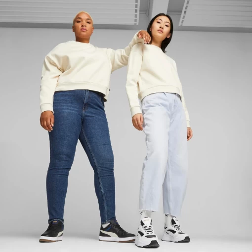 Світшот жіночий Puma ESS+ Relaxed Crew FL молочного кольору