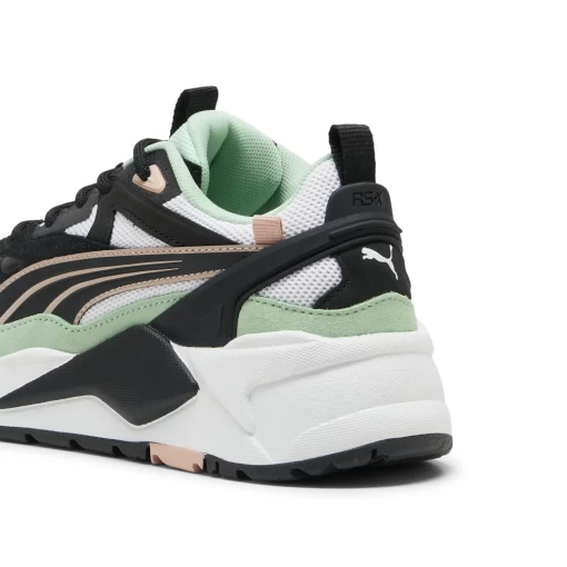 Кросівки жіночі Puma RS-X Efekt PRM чорно-білого кольору