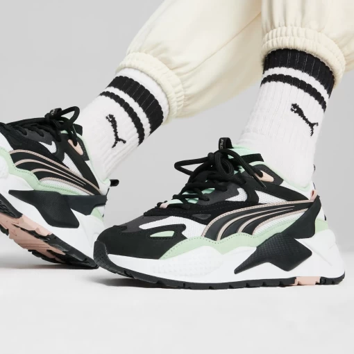 Кросівки жіночі Puma RS-X Efekt PRM чорно-білого кольору