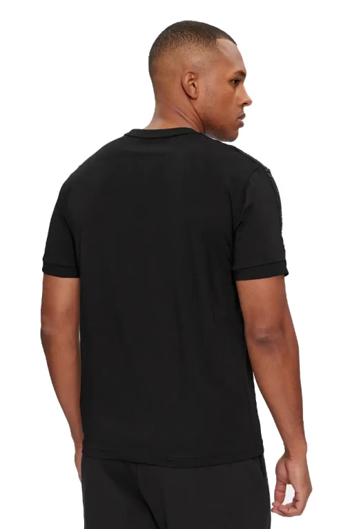 Футболка мужская EA7 Emporio Armani Regular Fit черного цвета