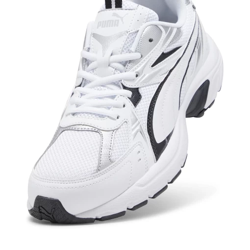 Кросівки чоловічі Puma Milenio Tech чорно-білого кольору