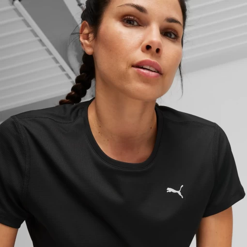 Футболка жіноча PUMA RUN FAVORITES VELOCITY TEE W чорного кольору