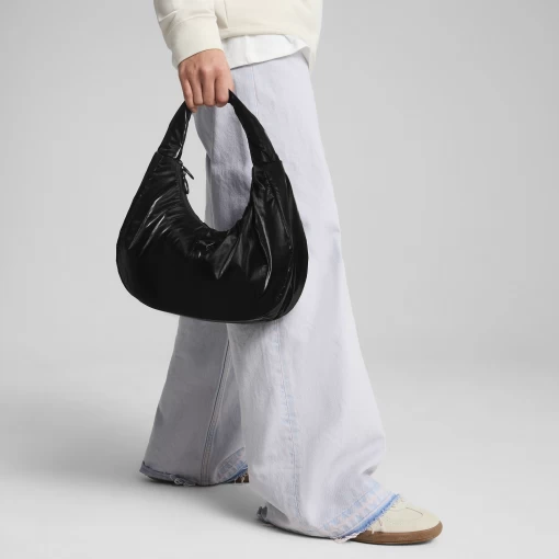 Сумка женская PUMA UP Hobo Bag черного цвета