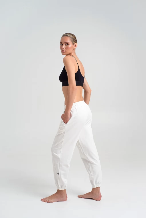 Штани FRND FOR FRIENDS Pretty молочного кольору