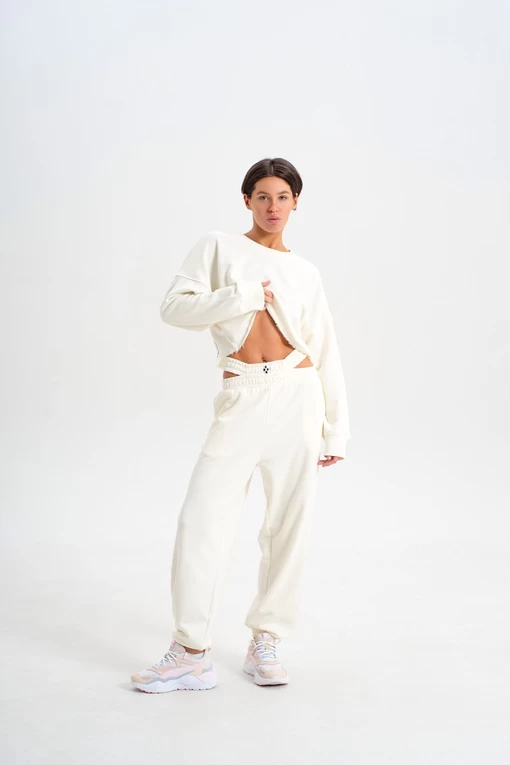 Штаны FRND FOR FRIENDS Spicy Pants с акцентым двойным поясом молочного цвета