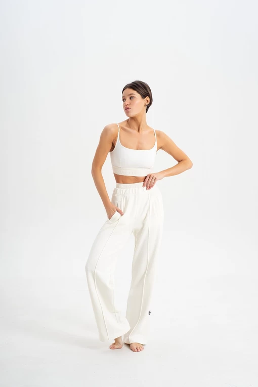 Топ с тонкими бретелями FRND FOR FRIENDS Boom Cool top молочного цвета