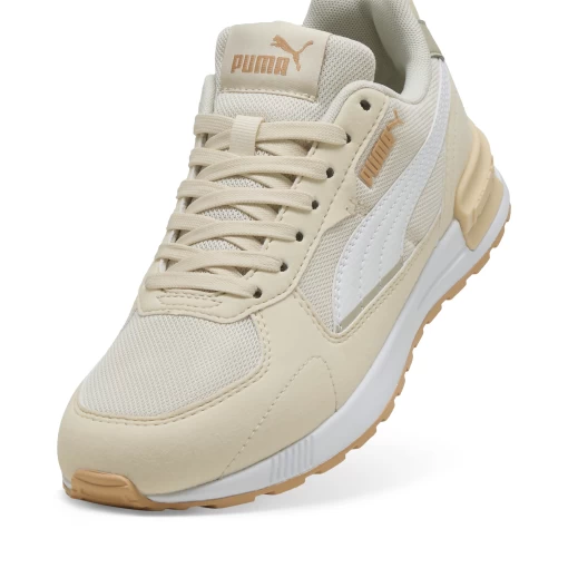 Кросівки жіночі PUMA Graviton Alpine Snow White-Warm Beige